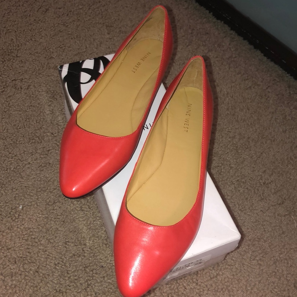 Nine West Leather Flats